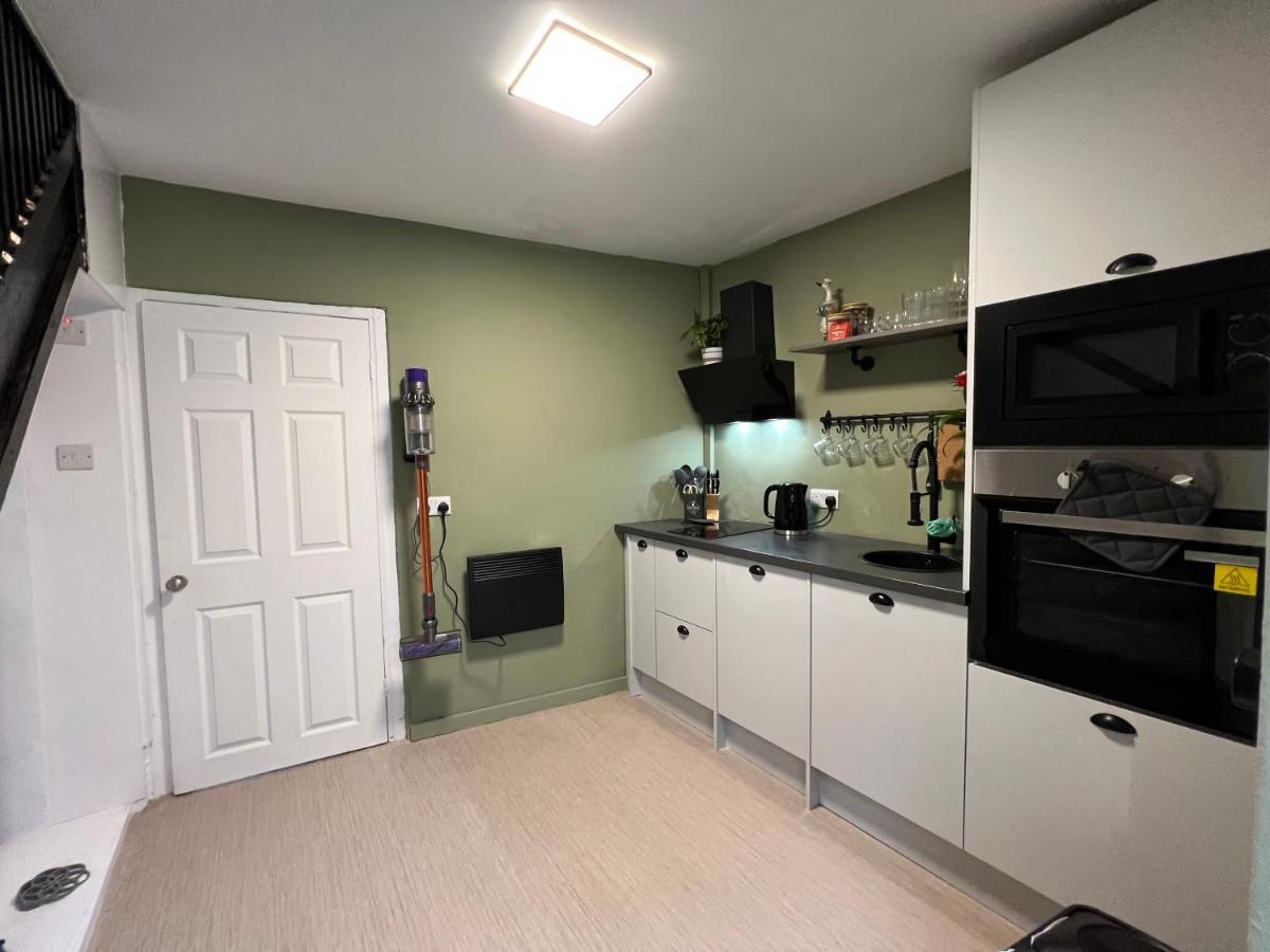 Millies Cottage Пейнтън Екстериор снимка